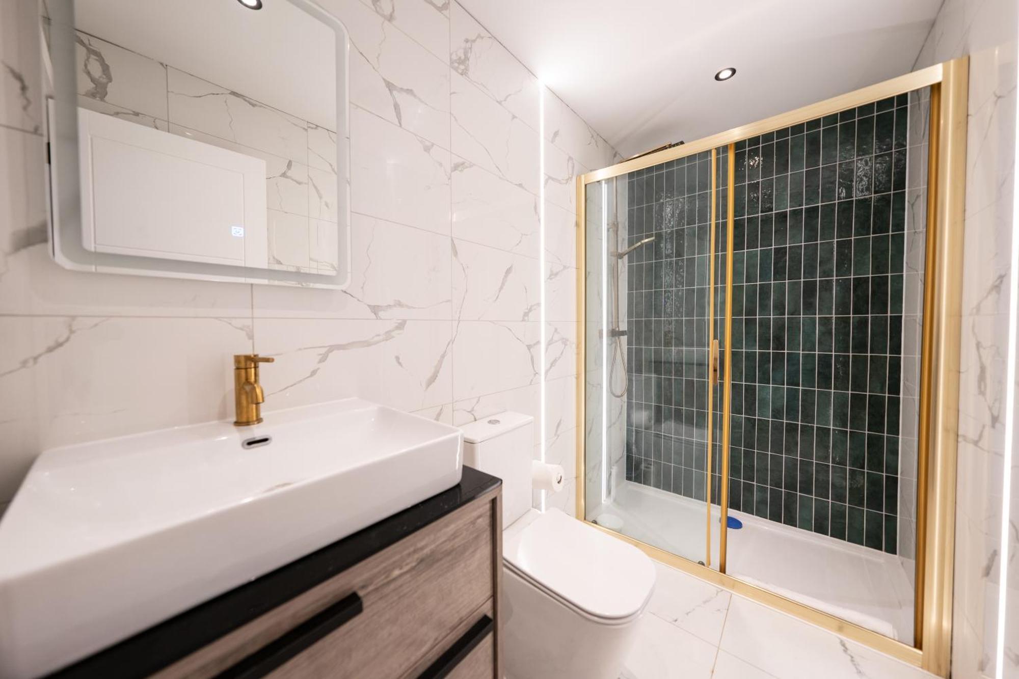 The Battersea Place - Charming 4bdr Flat Appartement